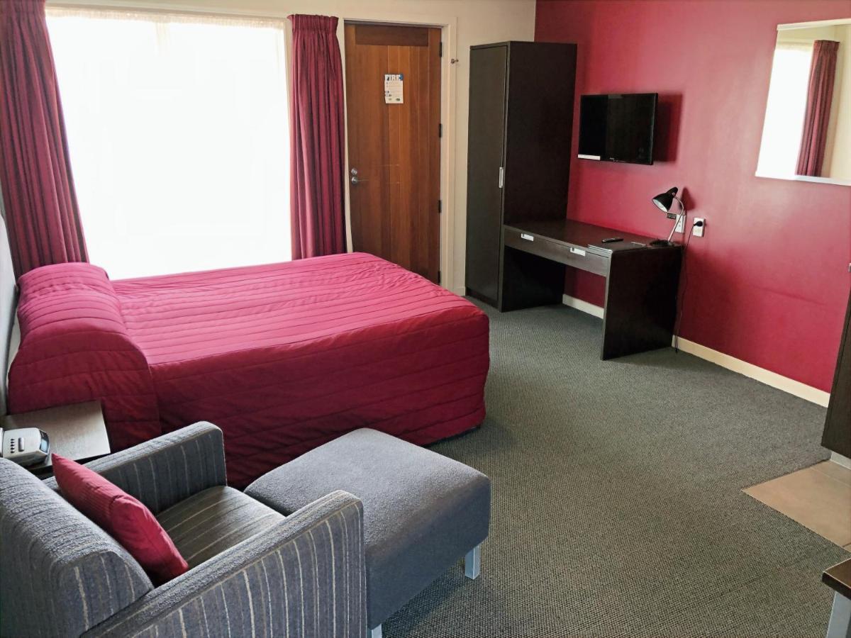 Arena Lodge 파머스턴노스 외부 사진