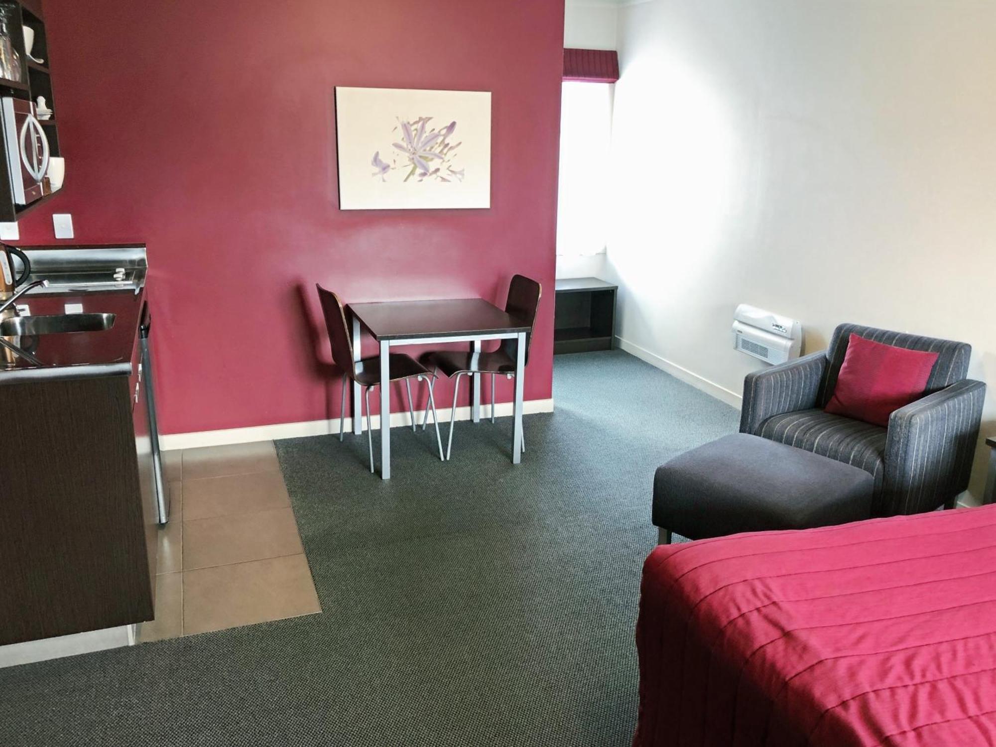 Arena Lodge 파머스턴노스 외부 사진